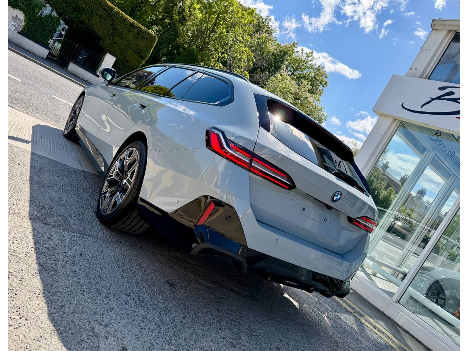 2025 BMW 5 Series