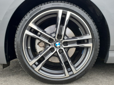 2024 BMW 218