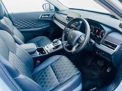 2023 Mitsubishi Outlander