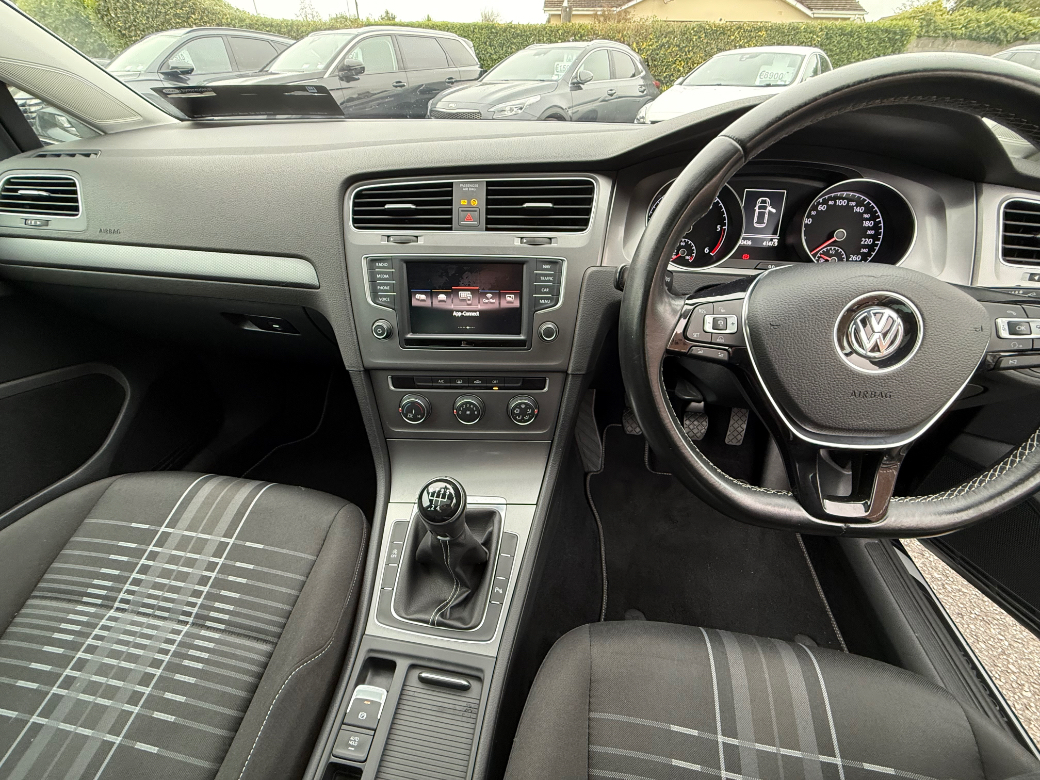 2016 Volkswagen Golf