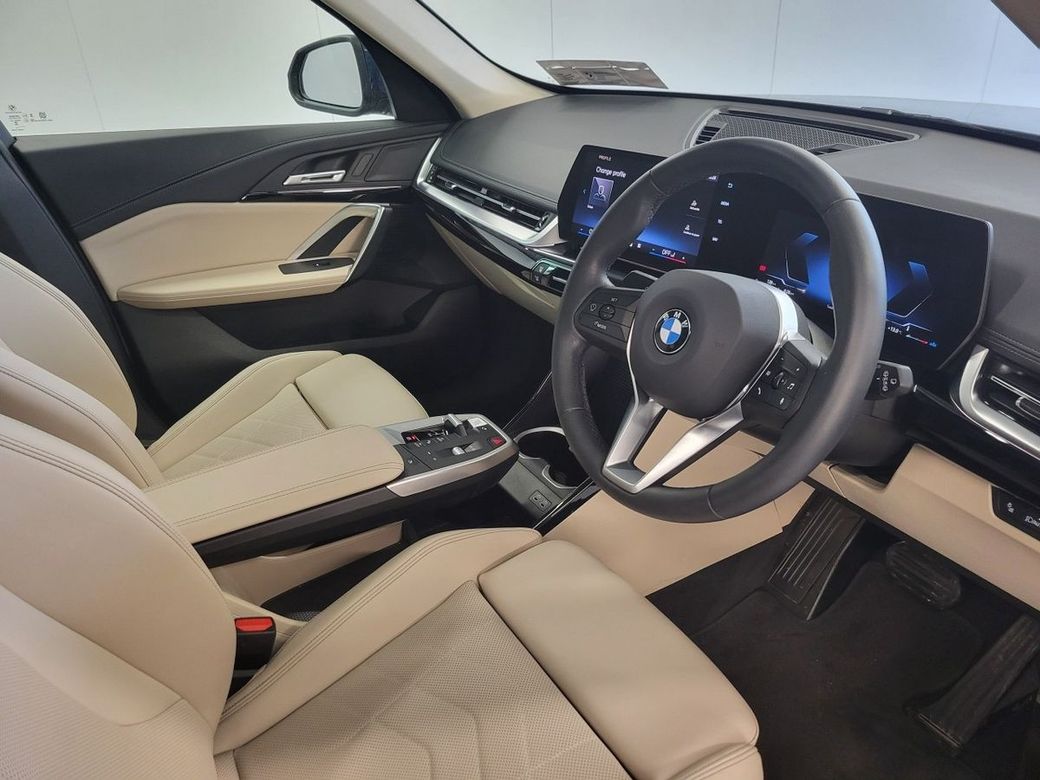 2025 BMW X1