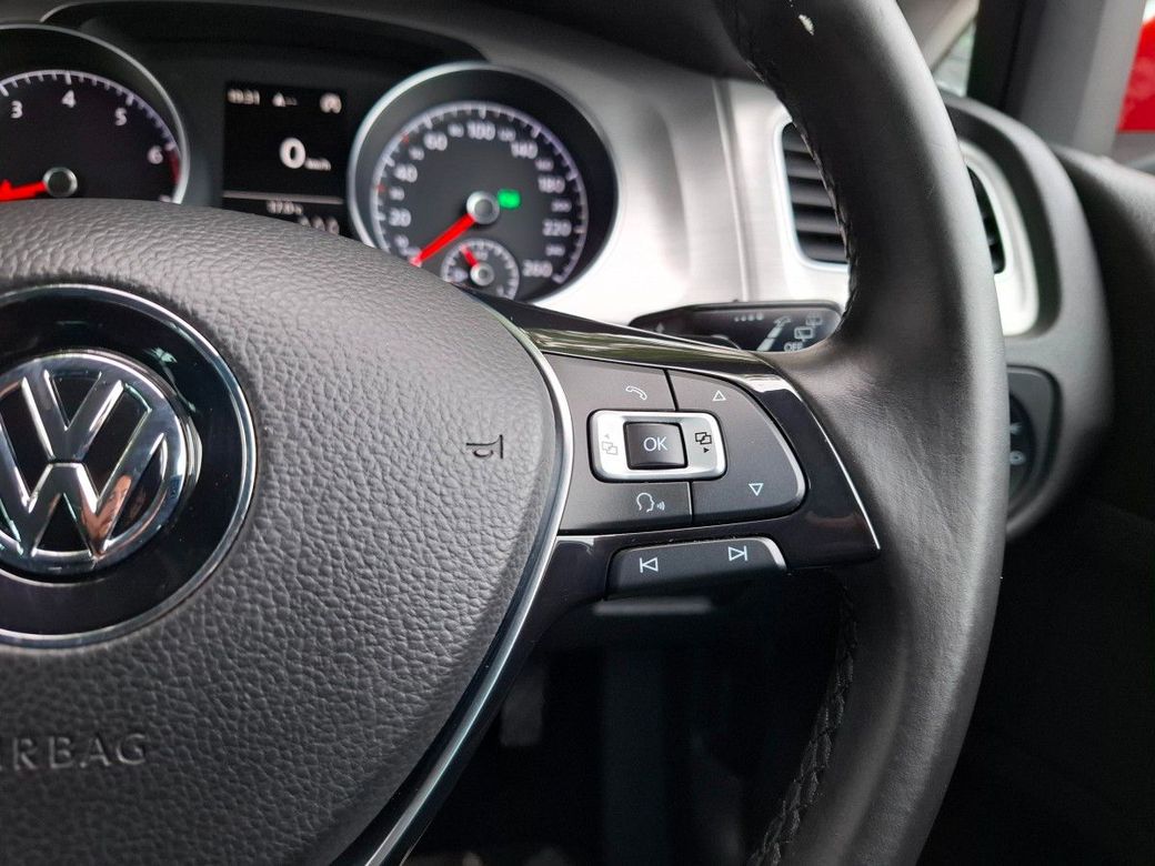 2016 Volkswagen Golf