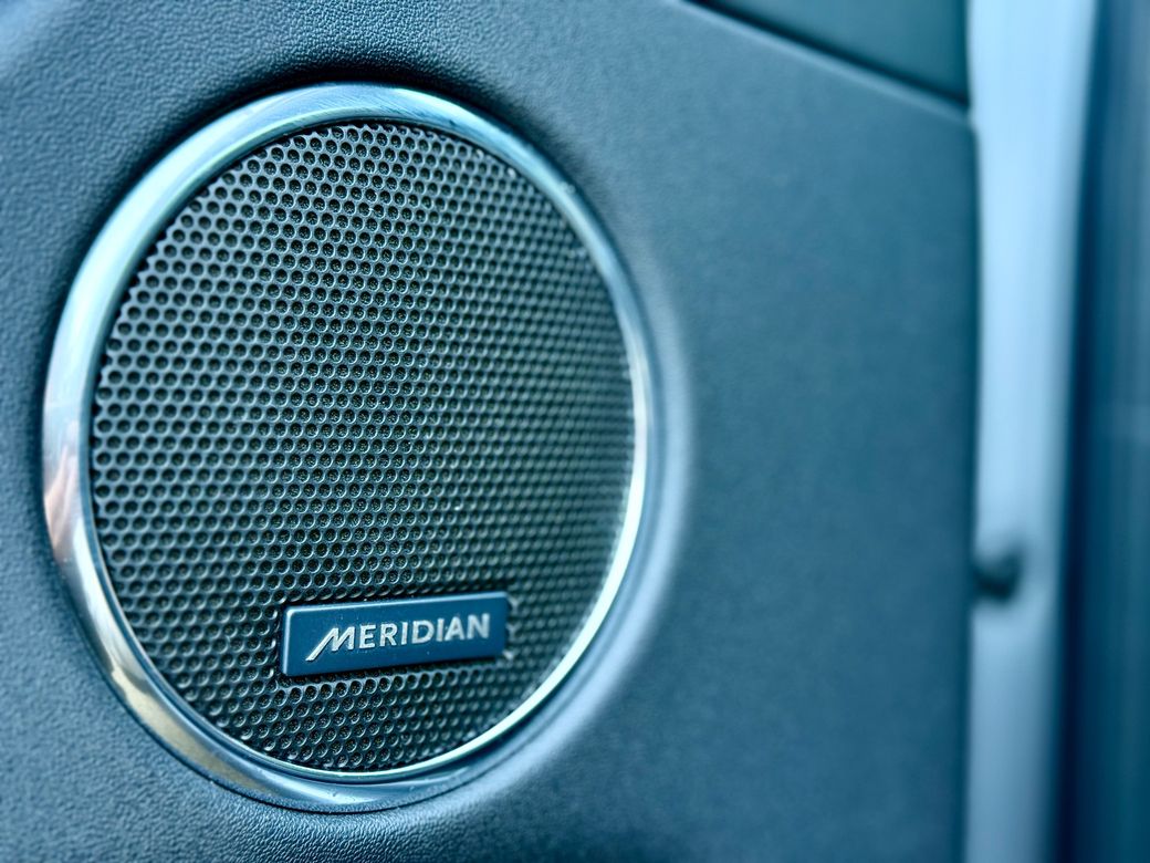 2025 Land Rover Discovery Sport