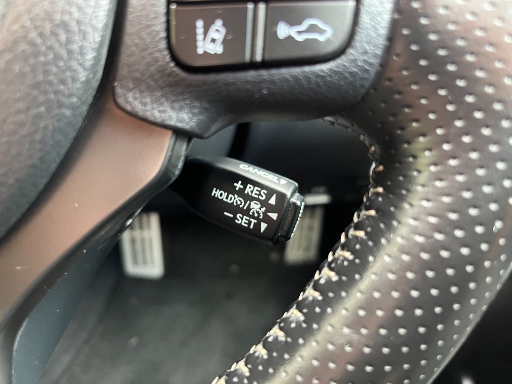 2020 Lexus IS 300h