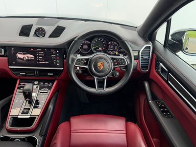 2023 Porsche Cayenne