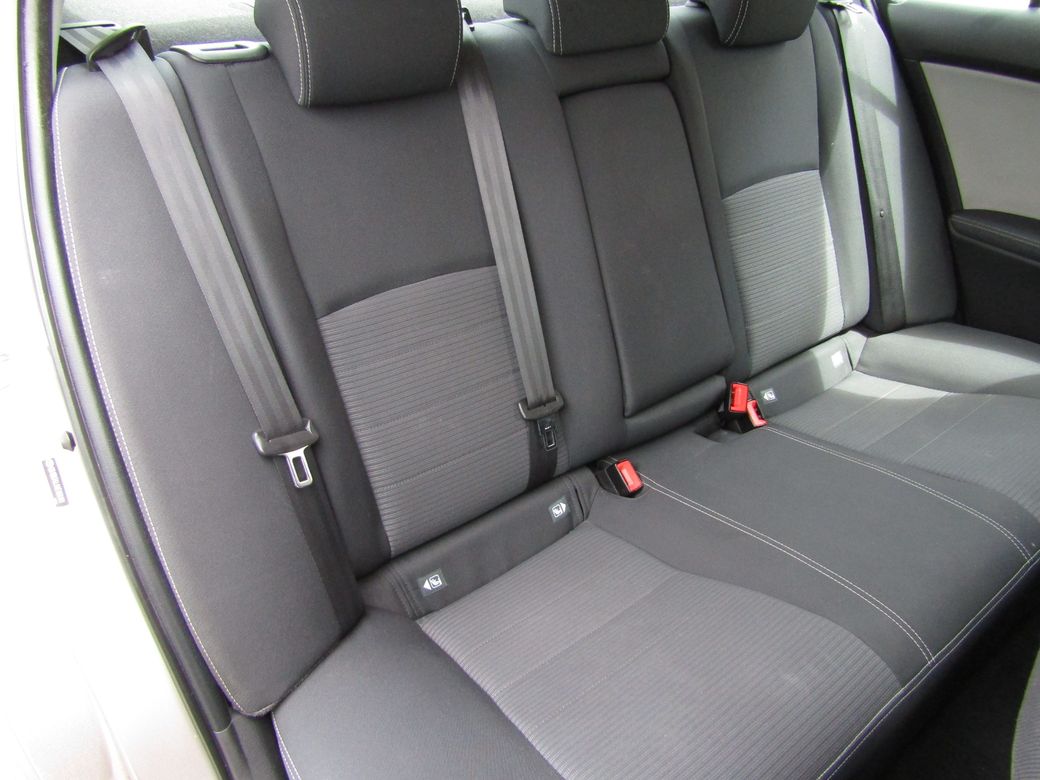 2016 Toyota Avensis