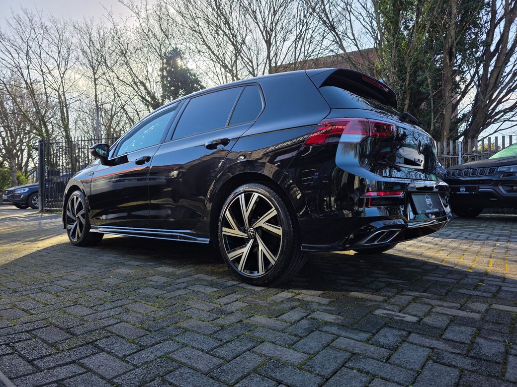 2024 Volkswagen Golf