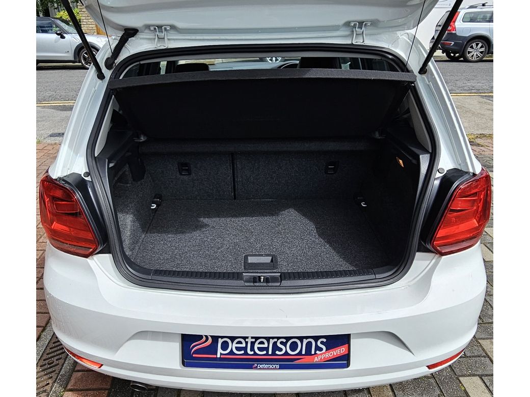 2016 Volkswagen Polo