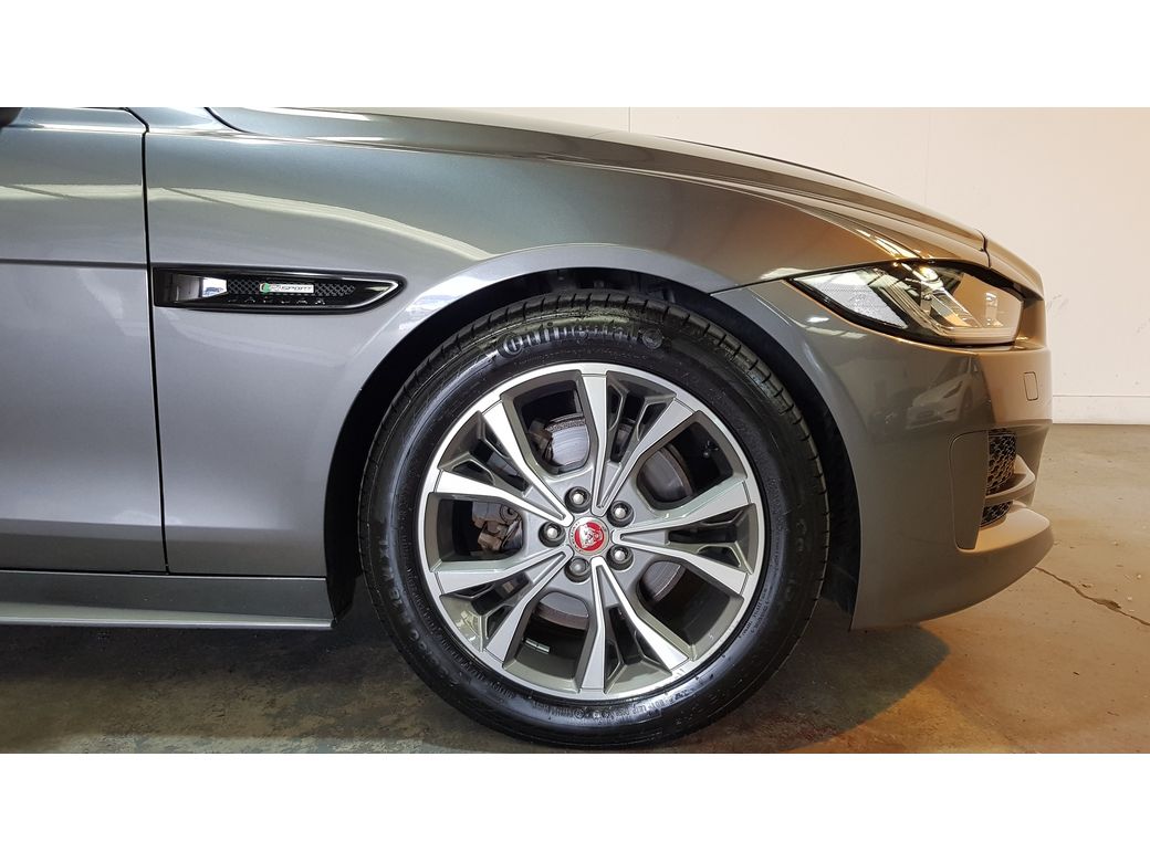 2018 Jaguar XE