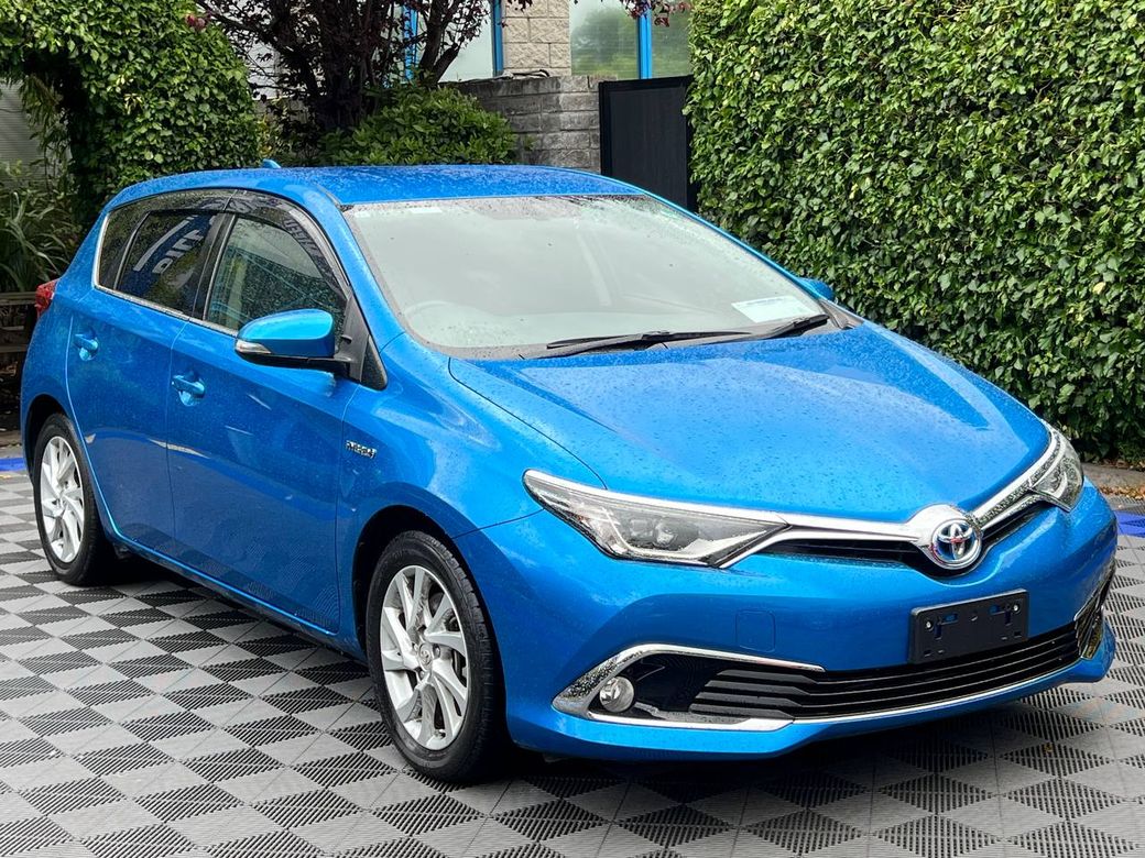 2017 Toyota Auris