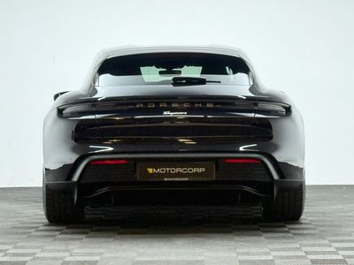 2023 Porsche Taycan