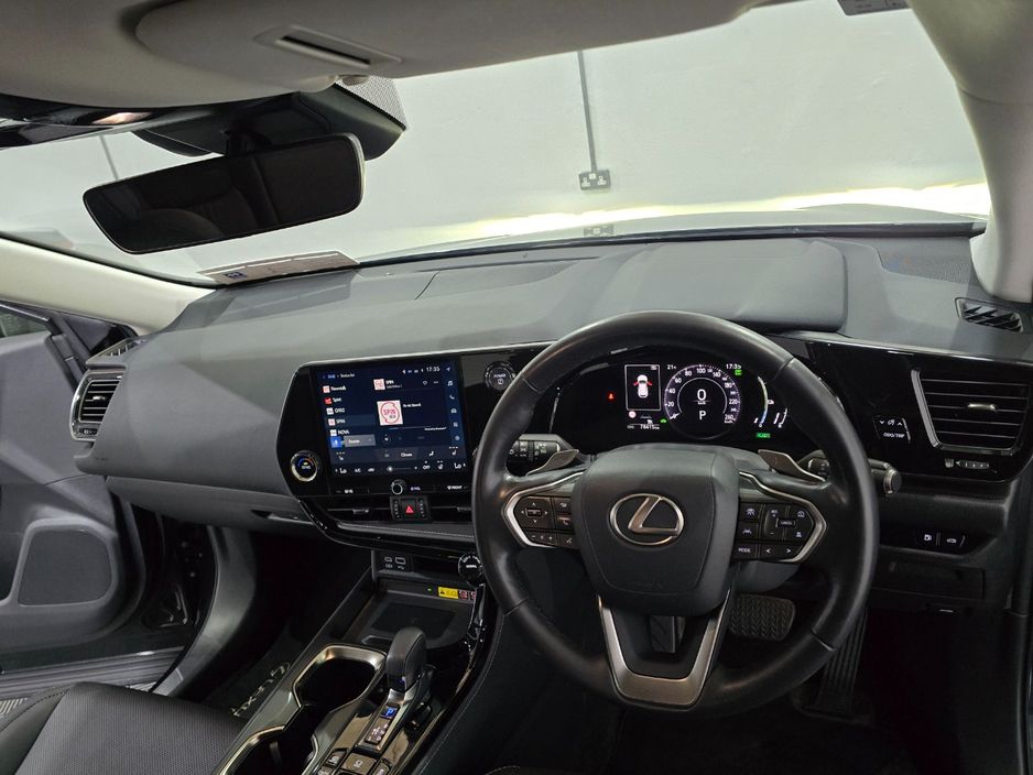 2023 Lexus NX 450H+