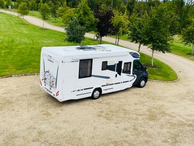 2015 CHAUSSON 718 EB WELCOME R.H.D ISLAND BED 