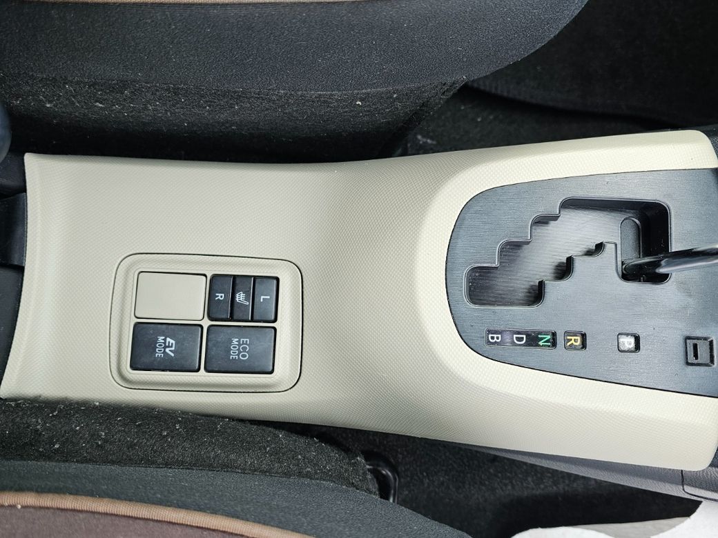 2012 Toyota Aqua