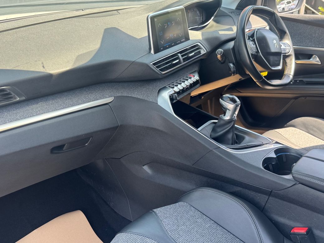 2019 Peugeot 3008
