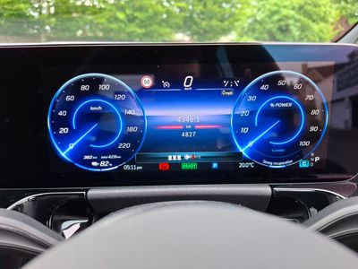 2025 Mercedes-Benz EQA