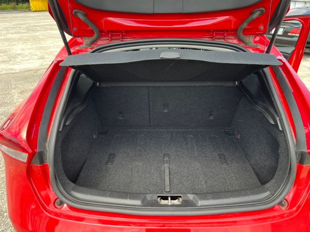 2015 Volvo V40