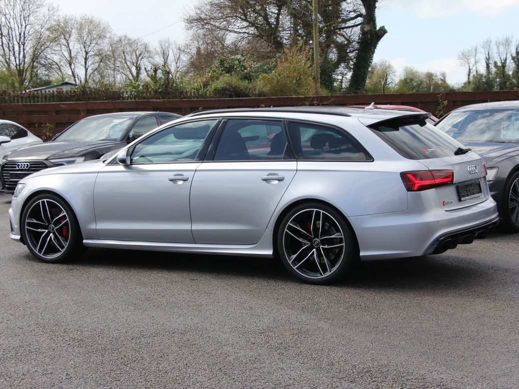 2016 Audi RS6