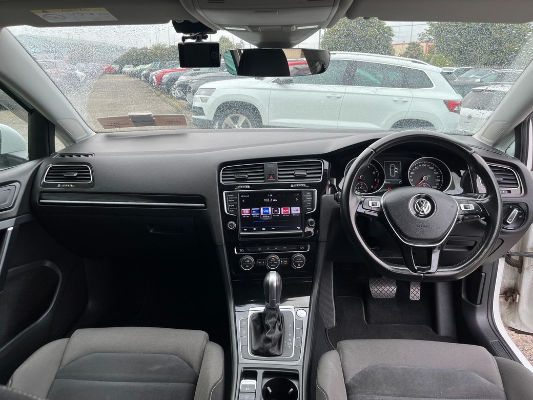 2017 Volkswagen Golf