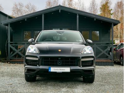 2022 Porsche Cayenne