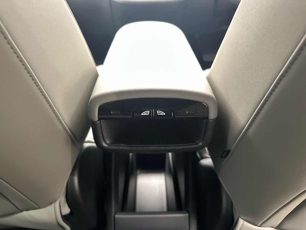 2025 Volvo EX30