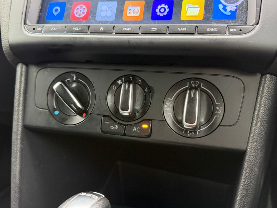 2013 Volkswagen Polo