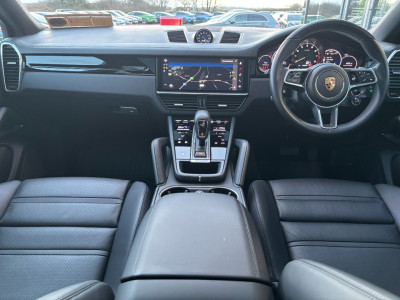 2022 Porsche Cayenne