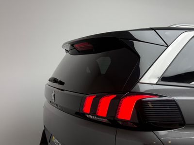 2023 Peugeot 5008