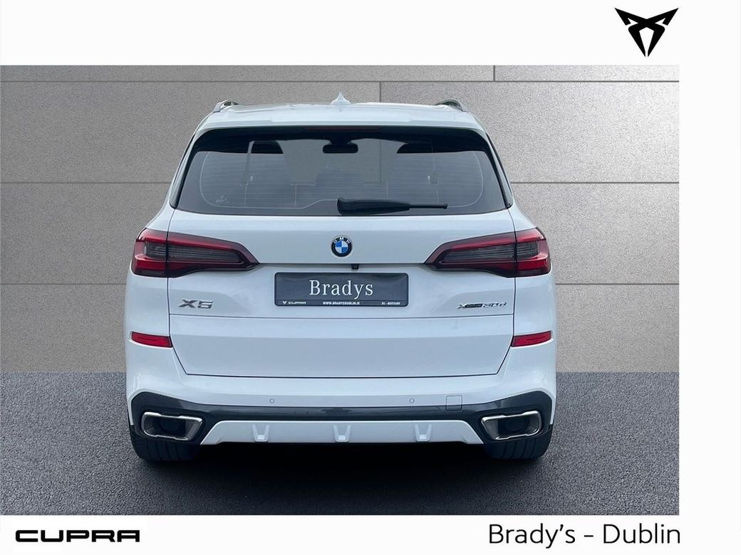 2023 BMW X5