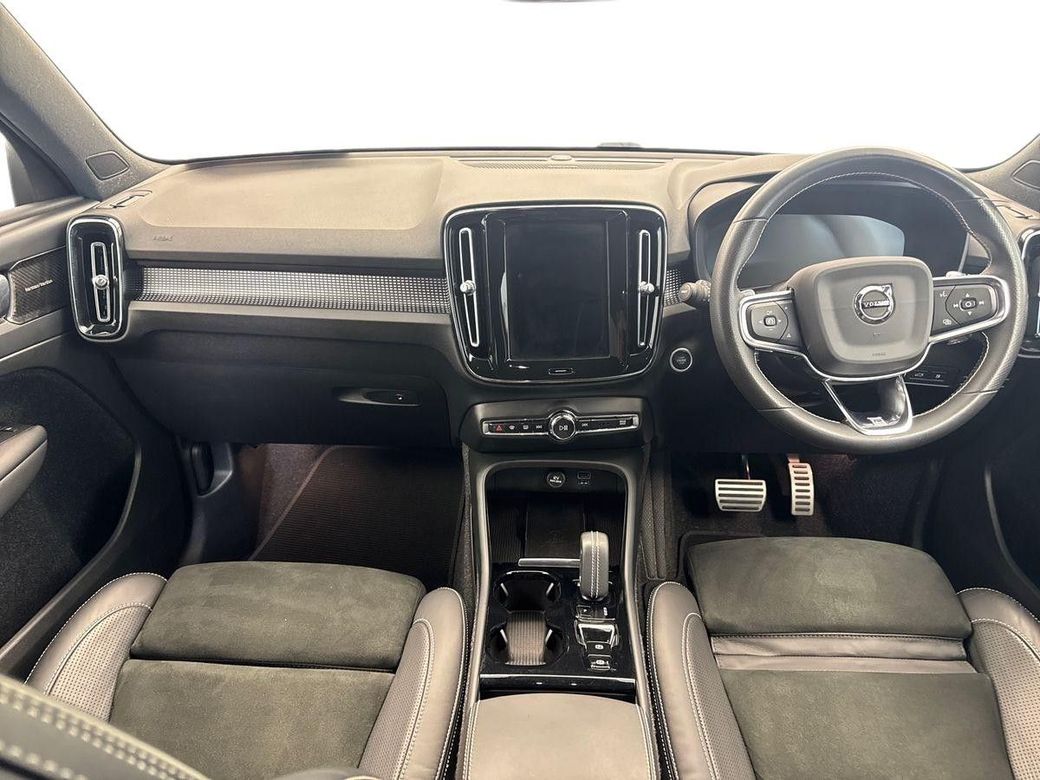 2020 Volvo XC40