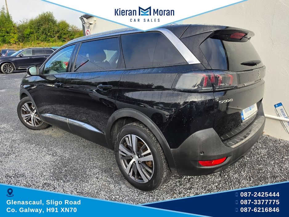 2022 Peugeot 5008