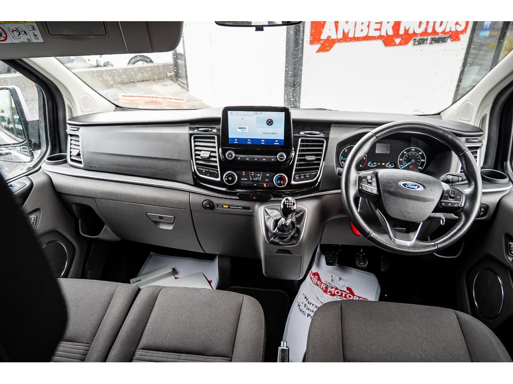 2022 Ford Tourneo