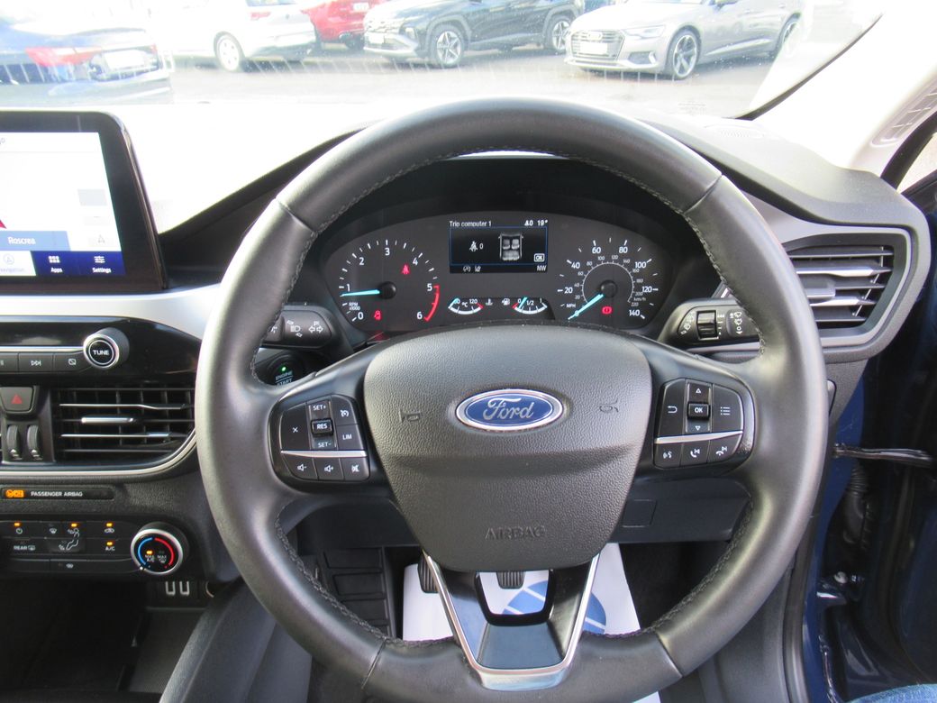 2022 Ford Kuga