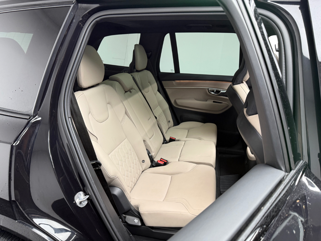 2025 Volvo XC90