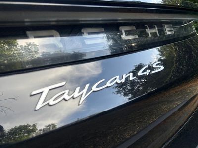 2023 Porsche Taycan