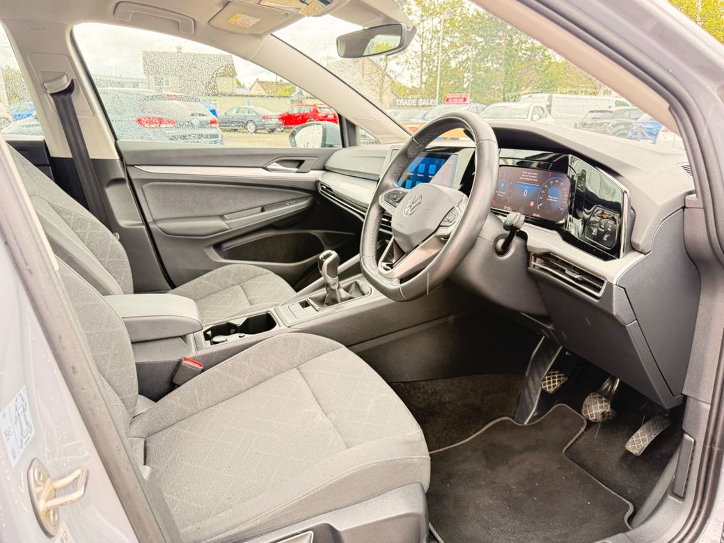 2024 Volkswagen Golf