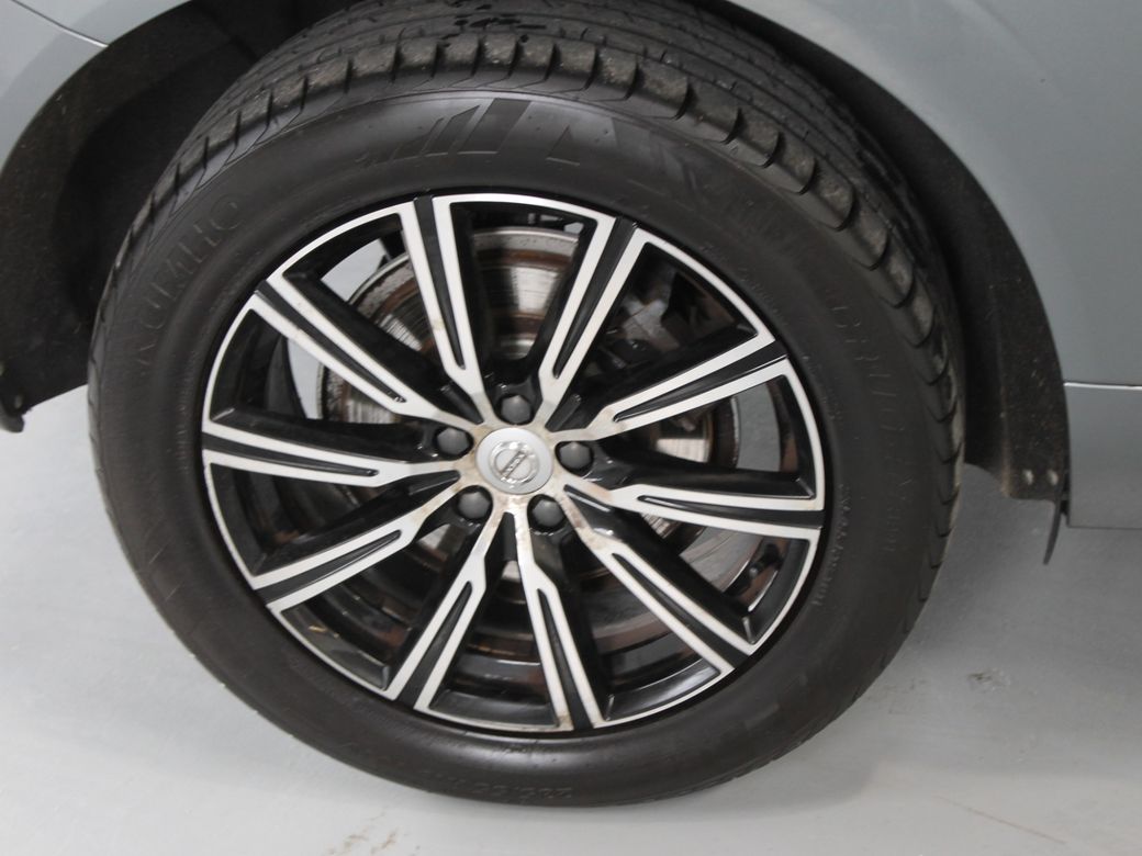 2021 Volvo XC60