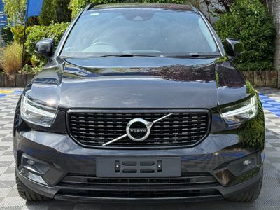 2022 Volvo XC40