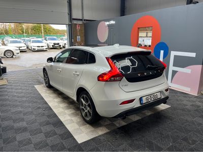 2015 Volvo V40