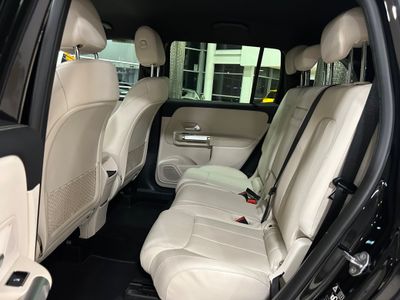 2023 Mercedes-Benz GLB Class