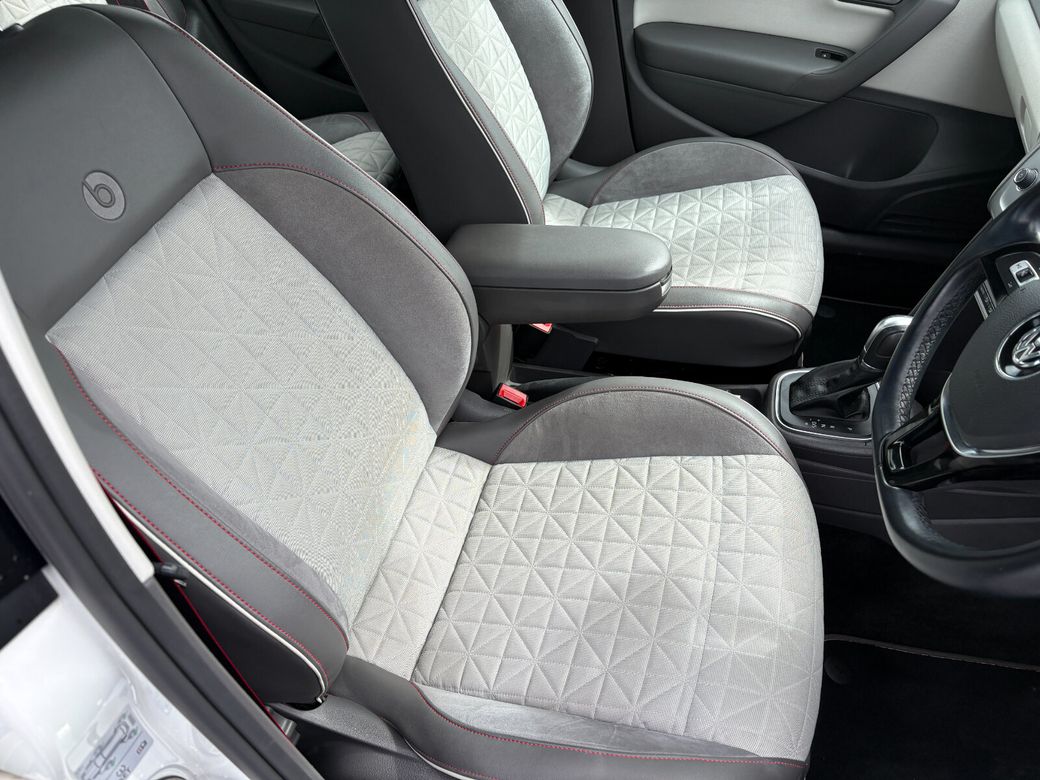 2016 Volkswagen Polo