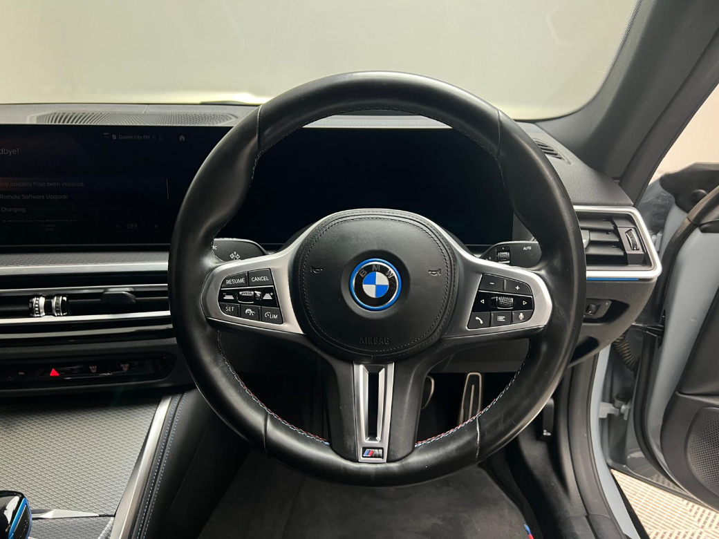 2022 BMW i4