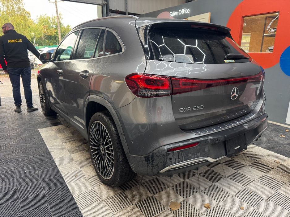 2021 Mercedes-Benz EQA