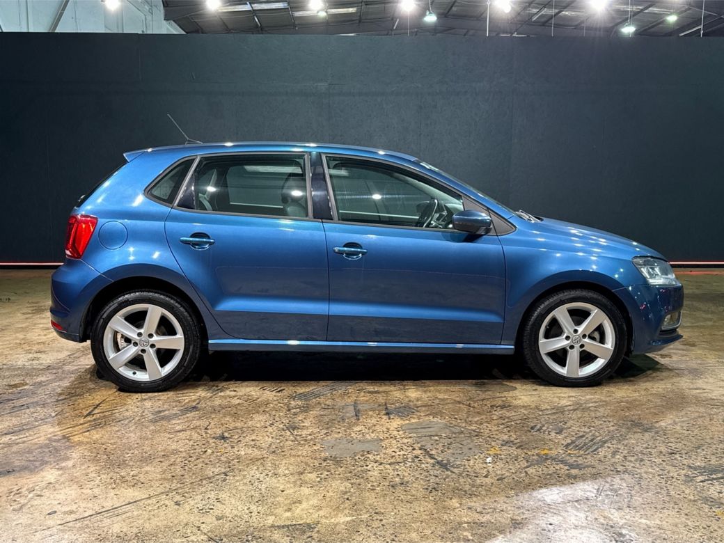 2017 Volkswagen Polo