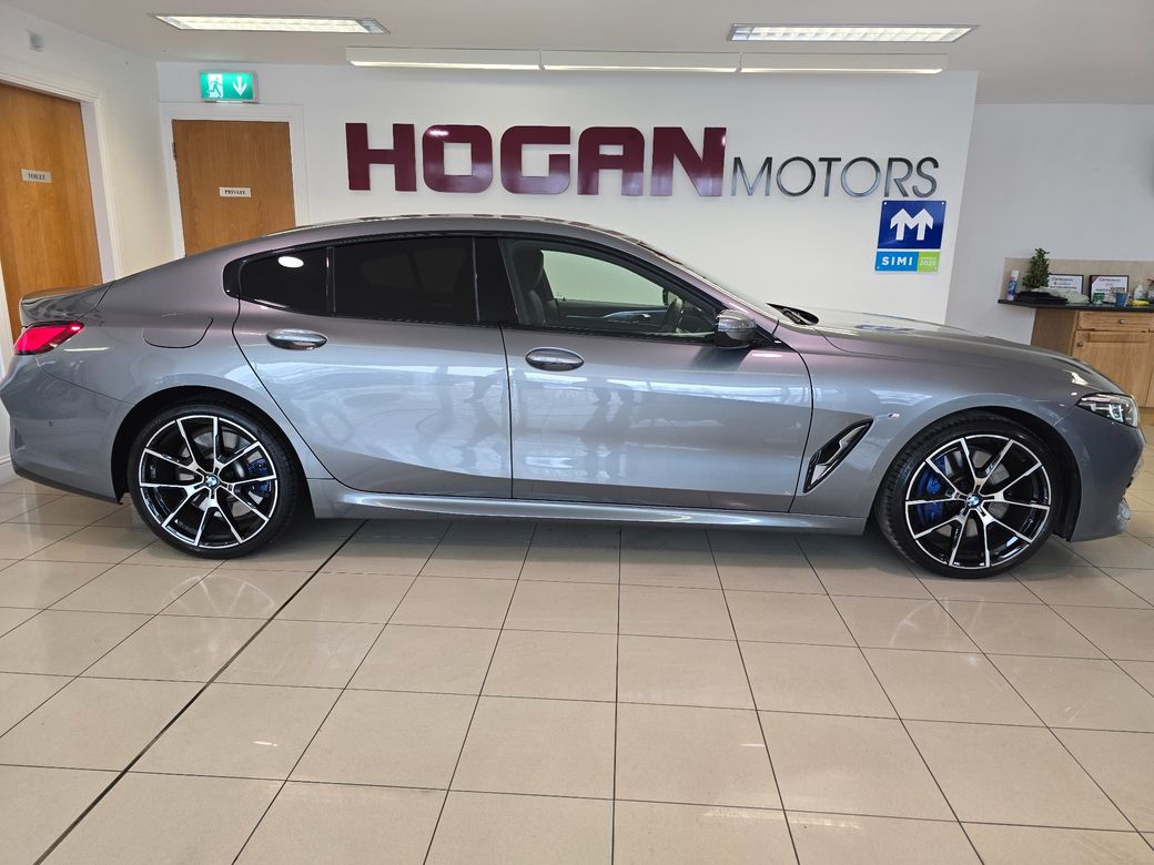 2023 BMW 8 Series