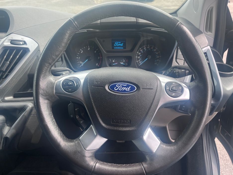 2018 Ford Tourneo