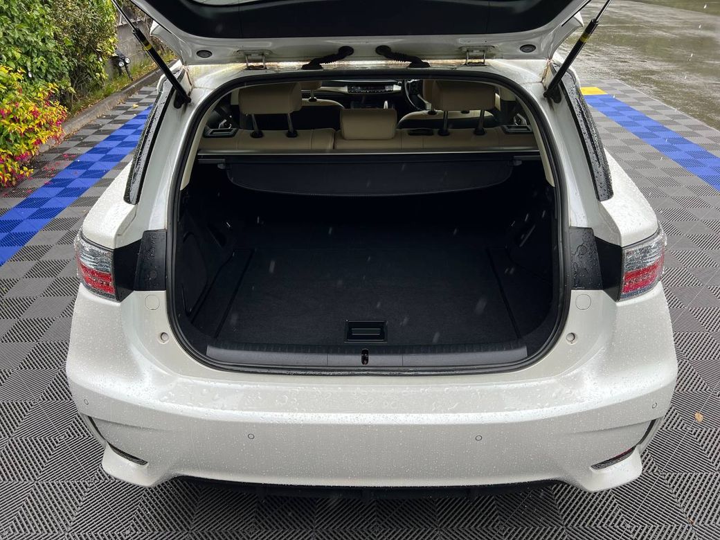 2017 Lexus CT 200h