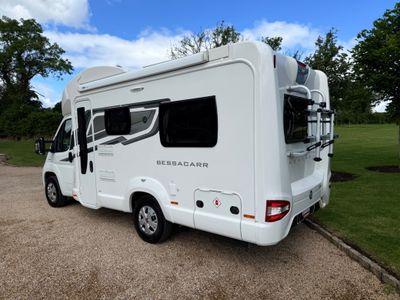 2016 BESSACARR 462 LOW PROFILE R.H.D 