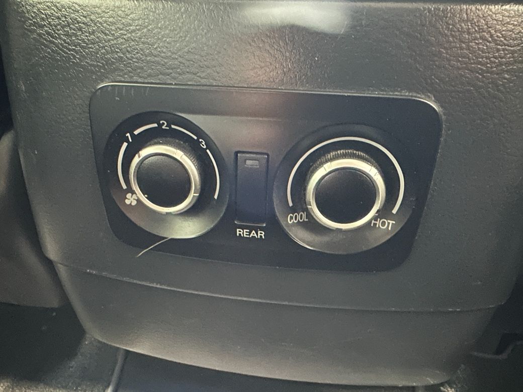 2014 Mitsubishi Pajero