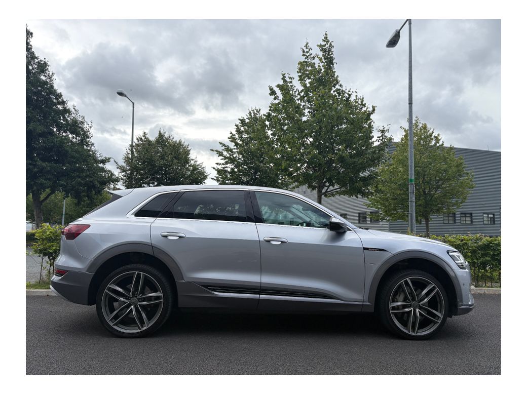 2020 Audi e-tron